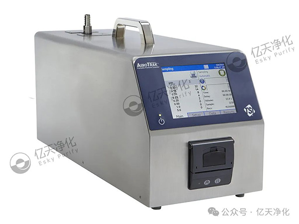 在潔凈環(huán)境的管理中，對空氣中不同粒徑顆粒物的實時監(jiān)測至關重要，它能為關鍵流程監(jiān)控提供可靠數(shù)據(jù)，同時保障生產(chǎn)符合相關法規(guī)要求。 塵埃粒子計數(shù)器是實現(xiàn)這一目標的重要工具，它主要用于測量潔凈環(huán)境里單位體積內(nèi)塵埃粒子的數(shù)量和粒徑分布。借助它，我們可以對各種潔凈等級的工作臺、潔凈室、潔凈車間的凈化效果和潔凈級別進行有效監(jiān)控，這對于提高產(chǎn)品質(zhì)量、降低風險與成本，以及讓法規(guī)遵從變得更簡單都有著關鍵意義。 圖片 9001型凝聚核粒子計數(shù)器  0.1CFM(2.83 LPM)流量條件下10nm靈敏度 圖片 9001型凝聚核粒子計數(shù)器 (CPC)是市場中特有的一款水基、層流、高流量儀器，采用特有技術，具有0.1 CFM (2.83 LPM)流量條件下10 nm靈敏度。儀器具有超低誤計率，能夠為客戶提供可靠的環(huán)境監(jiān)測和氣體處理，確保產(chǎn)品安全免受納米微粒污染。 特點與優(yōu)勢 圖片 10 nm 靈敏度 0.1 CFM (2.83 LPM) 采樣流量 低誤計率 ( < 0.07 count/ft 3 ) 實現(xiàn)了低顆粒物濃度條件下的精確測量 快速響應 使用超純水或去離子水作為工作液，無需使用酒精或其它化學物質(zhì) 數(shù)據(jù)存儲：250 個區(qū)域，999 個位置和10,000 個樣 可使用USB，USB 存儲設備和以太網(wǎng)進行數(shù)據(jù)傳輸 通過TrakPro? Lite Secure軟件進行外部報告 業(yè)內(nèi)極高音量警報 簡單的點擊圖標觸摸屏操作方式 能夠存儲和檢索特定菜單和區(qū)域配置 9110型便攜式粒子計數(shù)器 值得信賴的0.1μm測量 圖片 9110型粒子計數(shù)器嚴格遵守符合 ISO 21501-4 標準，精確檢測0.100 μm的粒子，1.0 CFM (28.3 L/min)流速，0.100至10.0 μm粒徑范圍，可同時檢測多達八個通道的粒子數(shù)據(jù)。 特點與優(yōu)勢 圖片 精確檢測0.100 μm的粒子 0.100至10.0 μm粒徑范圍 可同時檢測多達八個通道的粒子數(shù)據(jù) 1.0 CFM (28.3 L/min)流速 符合ISO 21501-4標準中所有要求 I級和II級無塵室檢測最佳選擇 完全符合ISO 21501-4要求 可生成ISO-14644-1，EU GMP Annex1和FS209E的符合性報告 通過TRAKPRO Lite Secure軟件輸出的外部認證報告 采用增強HeNe激光 高可重復和高可靠檢測/數(shù)據(jù) 數(shù)據(jù)存儲：250區(qū)，999個位置和10,000個樣本 USB、以太網(wǎng)和脈沖輸出 工業(yè)級高分貝報警 允許存儲和回放特定測試/配置 顯示多達三個環(huán)境參數(shù) 不銹鋼外殼 無縫整合M32-01多點采樣器 無塵室分類達到ISO I級 A100系列便攜式粒子計數(shù)器 圖片 該系列產(chǎn)品提供了最新的功能--數(shù)據(jù)完整性、通信選項和直觀的圖形用戶界面，帶來了更好的用戶體驗和輕松的合規(guī)性。無論是單機獨立使用還是作為易于使用的完整監(jiān)控系統(tǒng)的一部分，A100系列都能滿足您的需求。 特點與優(yōu)勢 圖片 一臺儀器即可完成包括分級、監(jiān)測、高效過濾器檢漏和氣體測試在內(nèi)的各項工作、并且能夠分析產(chǎn)生原因 可見度高的指示狀態(tài) - LED 燈條可在 20 米/360° 范圍內(nèi)清晰可見 符合 GMP 法規(guī)的用戶控制權限 內(nèi)置體積校正系數(shù)使得氣體采樣體積更為精準 自動生成 ISO 14644-1 和 GMP （歐盟 GMP 和中國 GMP）報表和包括 TrakPro? Lite Secure 在內(nèi)的工作流程軟件 高效過濾器檢漏和調(diào)查診斷模式 (視聽雙重模式) ISO 21501-4 校準要求 支持WiFi? 連接 業(yè)內(nèi)最佳 5 年激光質(zhì)保 適合各種用途 - 機身采用易于清潔的不銹鋼外殼 通過 4-20 mA 數(shù)據(jù)模擬輸出信號和環(huán)境傳感器輸入配件，簡單便捷的集成入第三方系統(tǒng) 最新 TrakPro? Lite Secure 軟件支持多種儀器報告 這些高靈敏度的粒子計數(shù)器性能可靠，能輕松滿足合規(guī)要求并保證數(shù)據(jù)完整性，可根據(jù)用戶的特定需求，幫助識別潛在的環(huán)境污染源，同時跟蹤潔凈空間中顆粒物水平隨時間的變化。